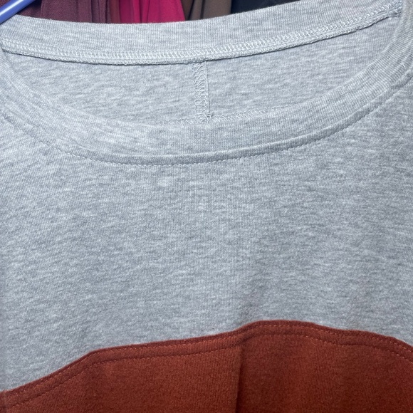 Women’s Gray and Rust Striped Long Sleeve Top - Picture 5 of 7